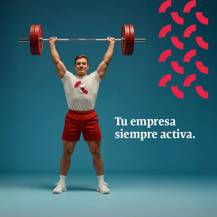 Chico haciendo pesas