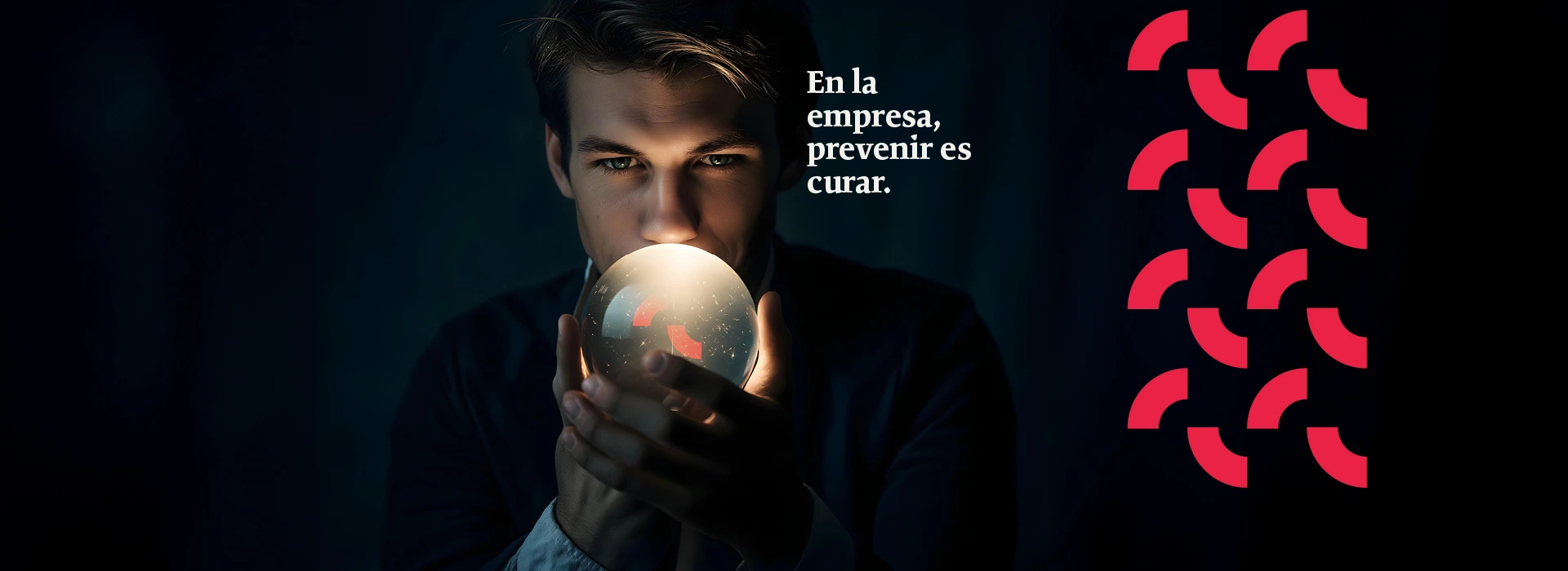 Chico con bola de cristal